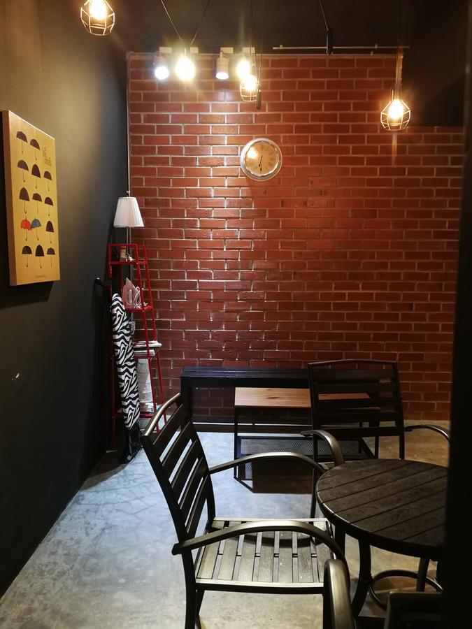 The Rise Room Kuala Terengganu Exterior photo The interior of the restaurant